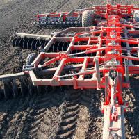 Тяжелая прицепная X-образная дисковая борона APAXR GL Quivogne 