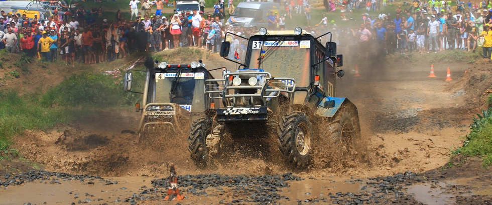 tractor-show2.jpg