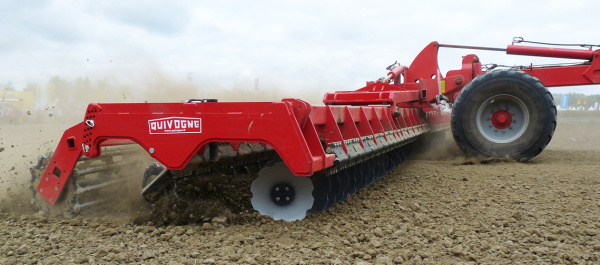 Тяжелая компактная дисковая борона двухрядная DISKATOR SL Quivogne