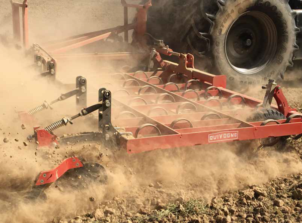 Культиватор VIBROCULTEUR VR NG Quivogne